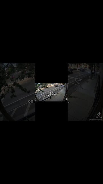 Judge dismisses charges on 2 Chicago PD officers