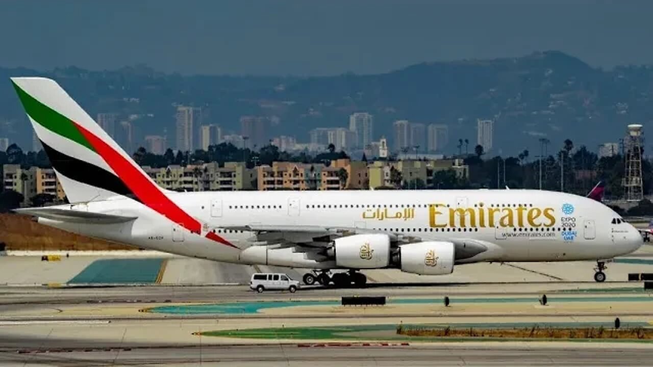 Emirates Prepares for Travel Surge with 5 New Airbus A380s to Summer Schedule