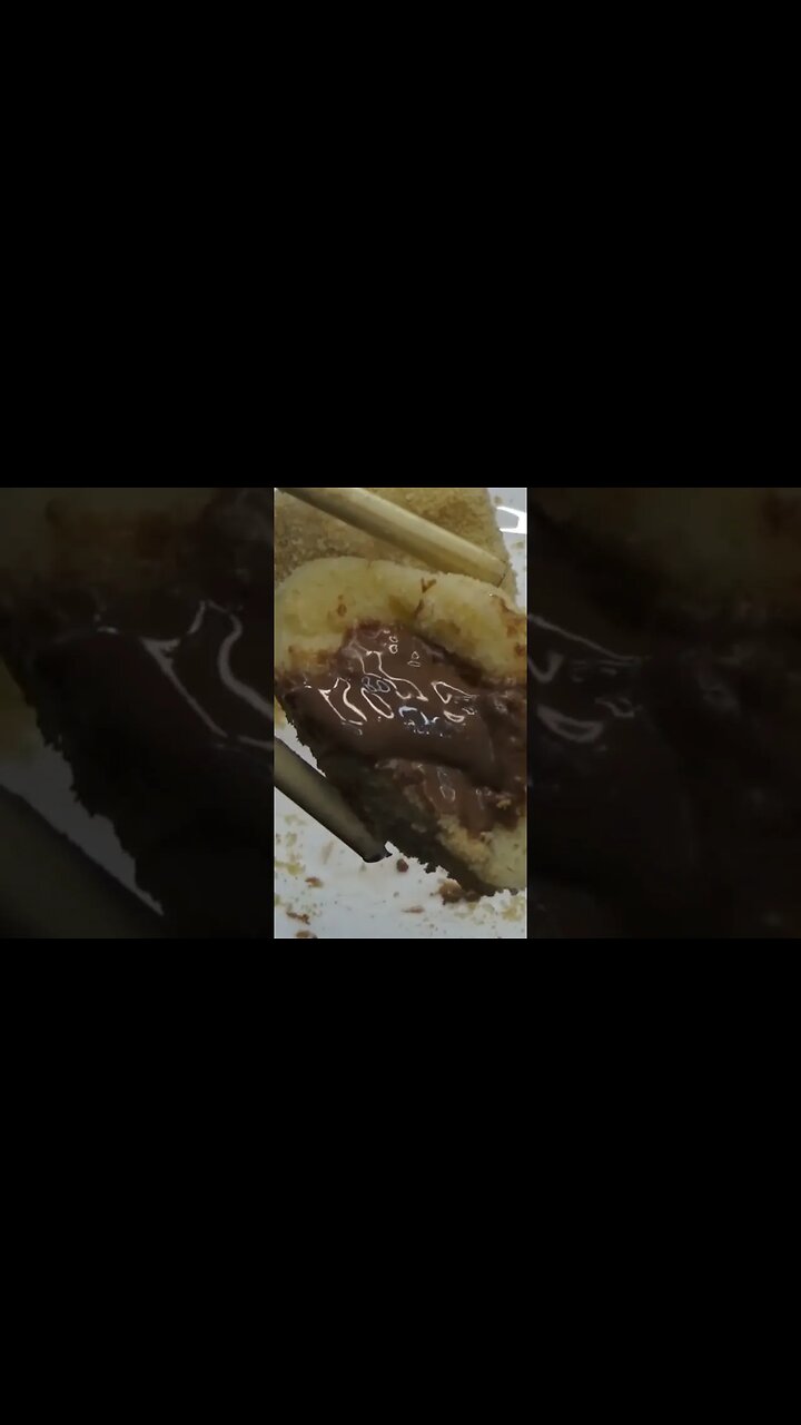 Escape to Dessert Paradise: Decadent Chocolate Filled Dumplings