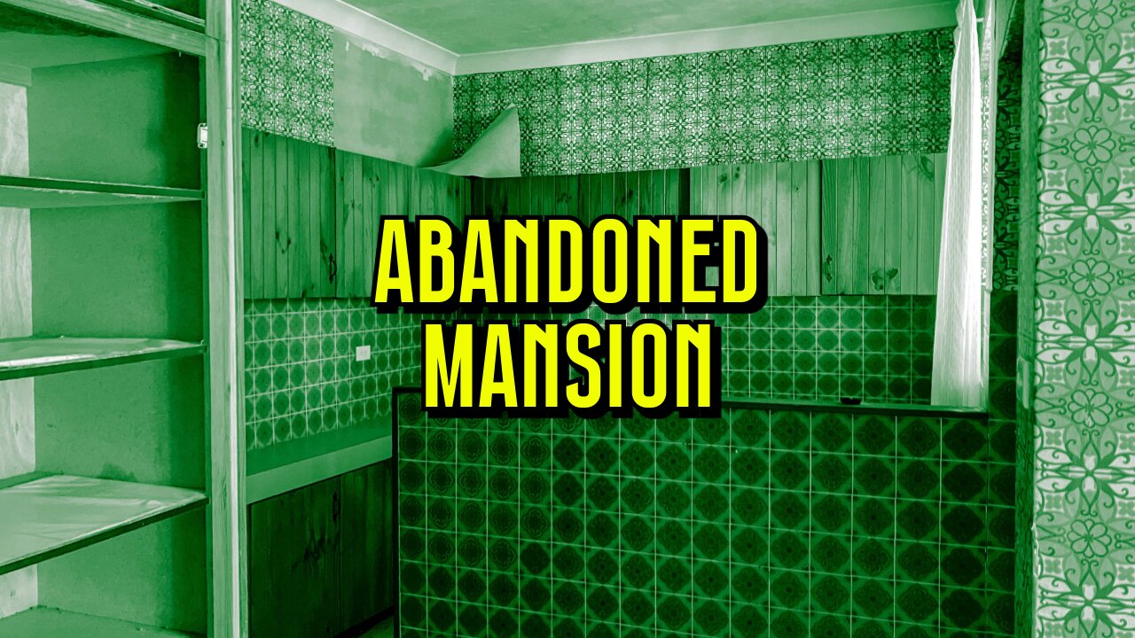 That Retro 1970s Mansion #abandoned