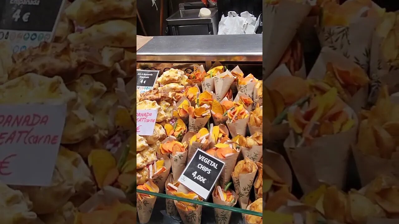 #Paseando▫️Puesto de Papas Chips 📌 Mercado La Boqueria #LaBoqueria 🌍 #Barcelona 🇪🇸