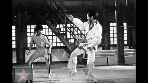 Cross kick Studio Films Bruce Lee Game of Death