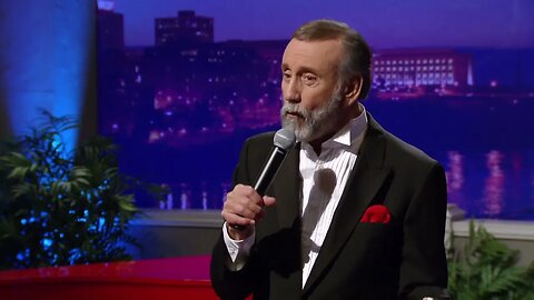 Ray Stevens - "Smokey Mountain Rattlesnake Retreat" (Live on CabaRay Nashville)