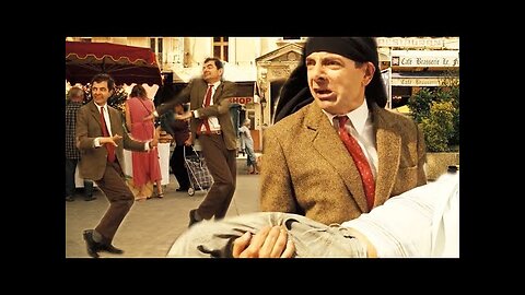 Incredible Street Performers! | Mr Bean s Holiday | Mr Bean Official