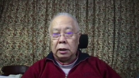 今日北京海淀四通橋，有人掛起了兩條橫幅