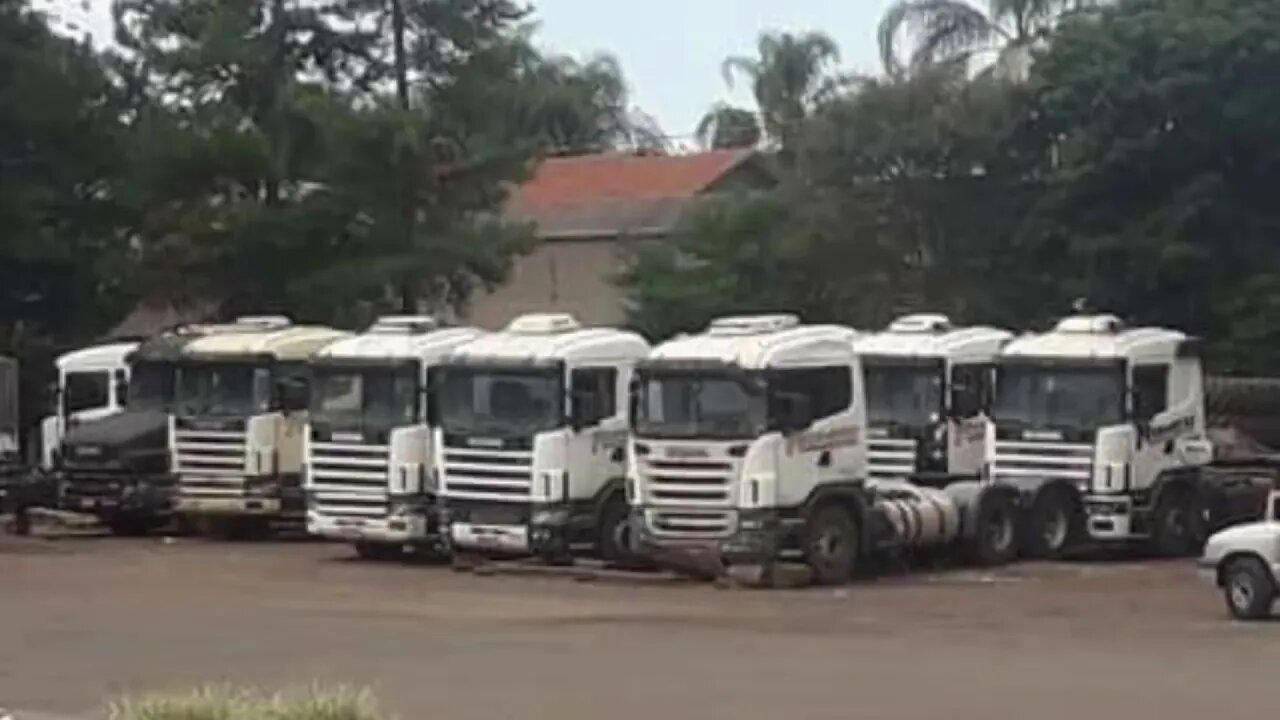 Caminhões Abandonados Parte 49