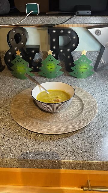 Leftover Thanksgiving Ham Recipe | Ham and Split Pea Soup Recipe