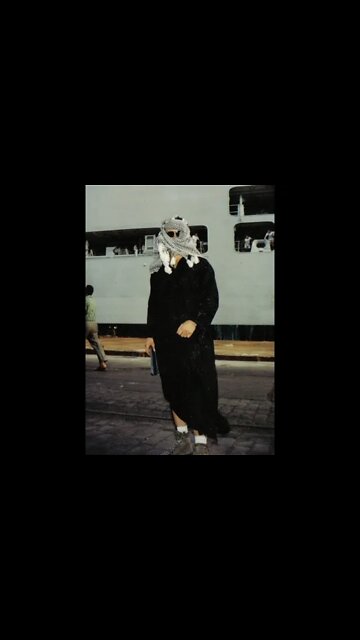 And the security guard pulled his GUN on us ... 👊🏼