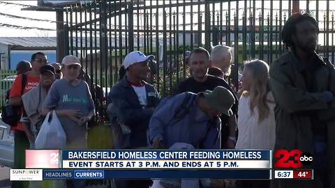 Bakersfield Homeless Center set to host Thanksgiving meal Sunday