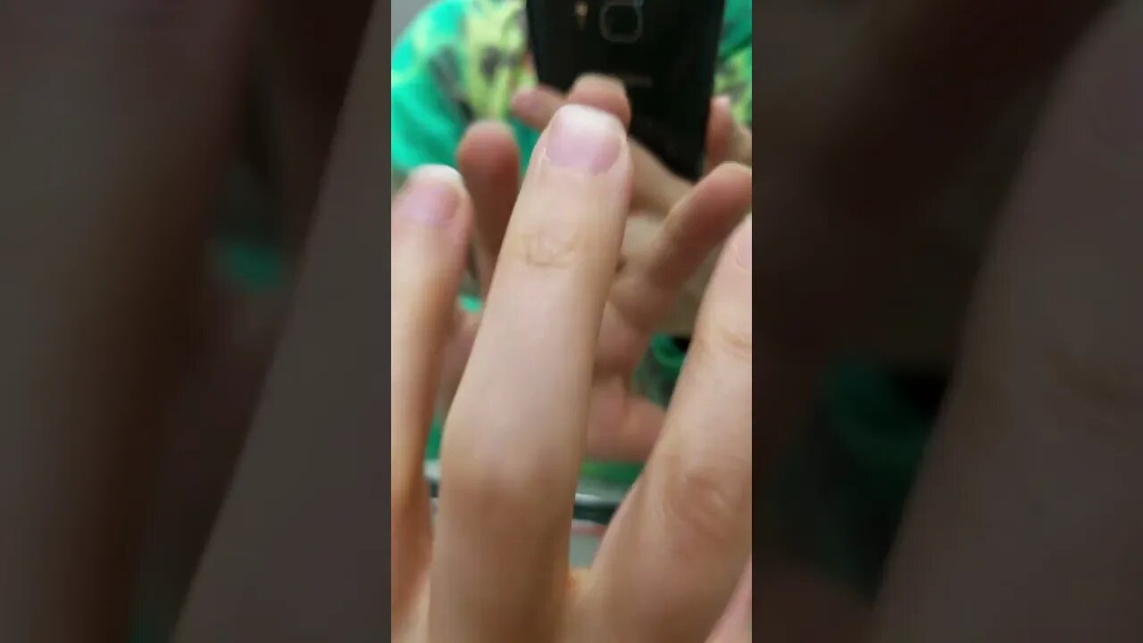 ASMR | Mirrored Screen Tapping In Tractor Supply Bathroom