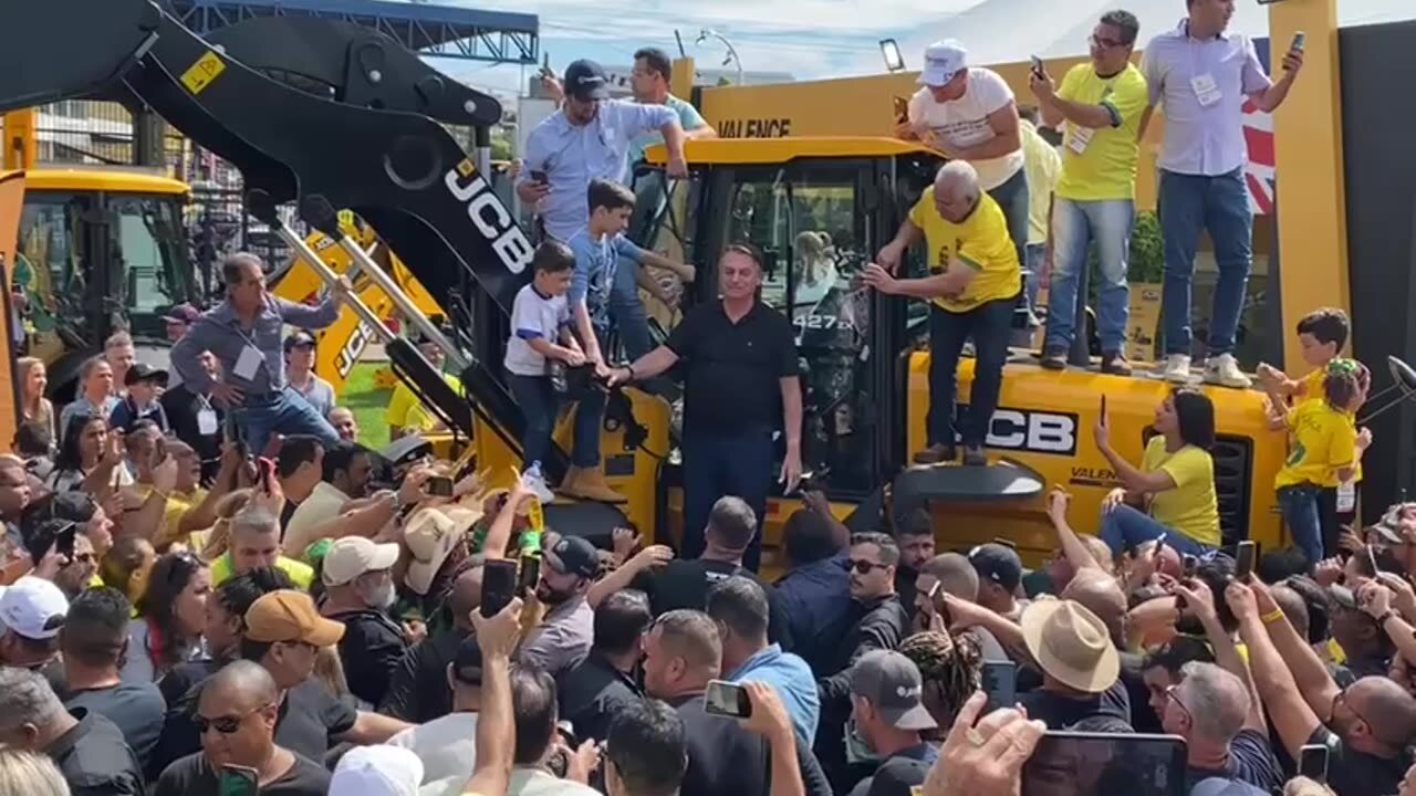 Multidão atrás de Bolsonaro em Uberlândia-MG, 03/04/2024!