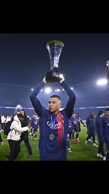 Mbappe two goals⚽️ in 2 minutes 🥶🐐 (short video)