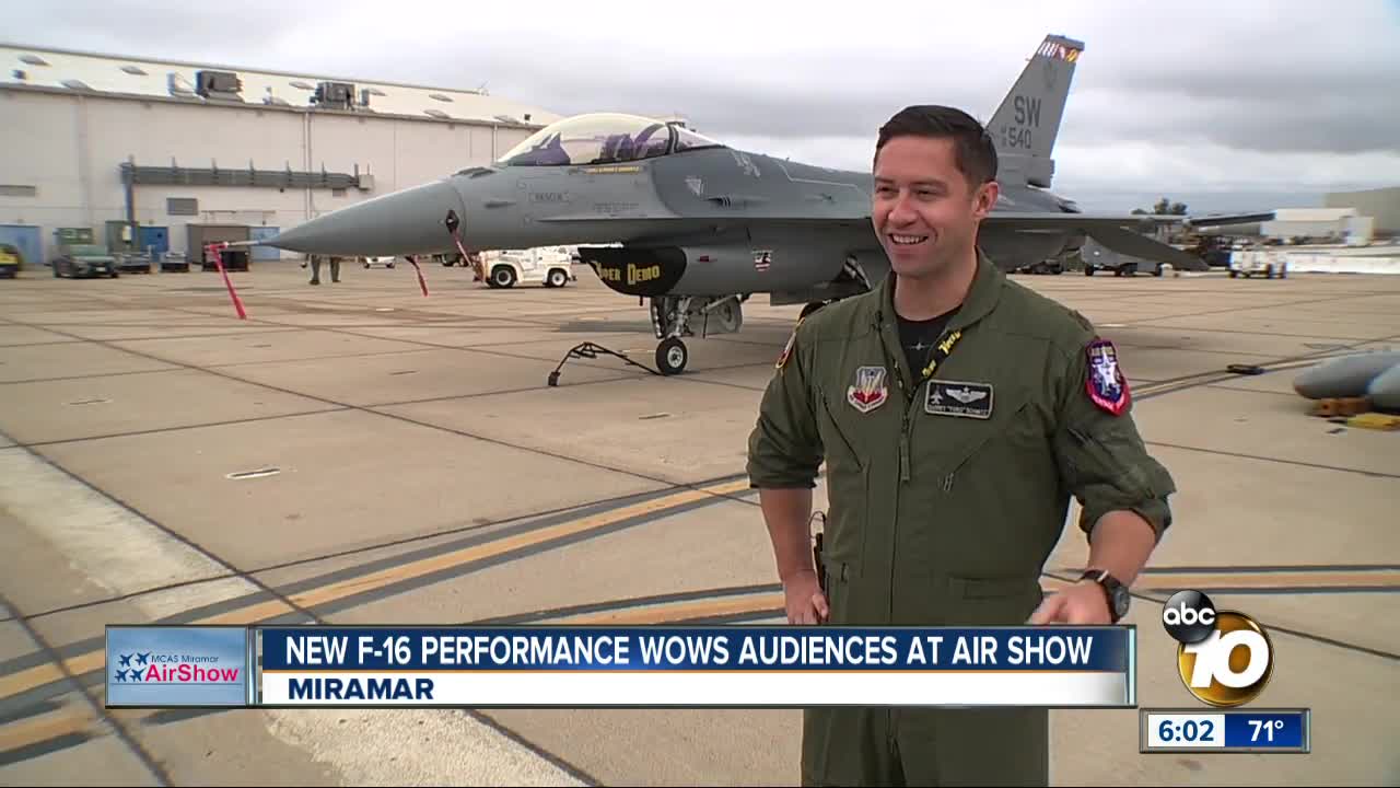 New F-16 show wows Miramar crowd