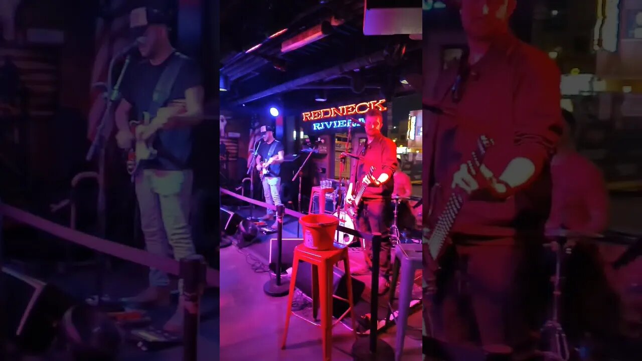 LIVE MUSIC LIVE BANDS ON BROADWAY IN NASHVILLE #viral #video #nashville #love #share #vlog #music