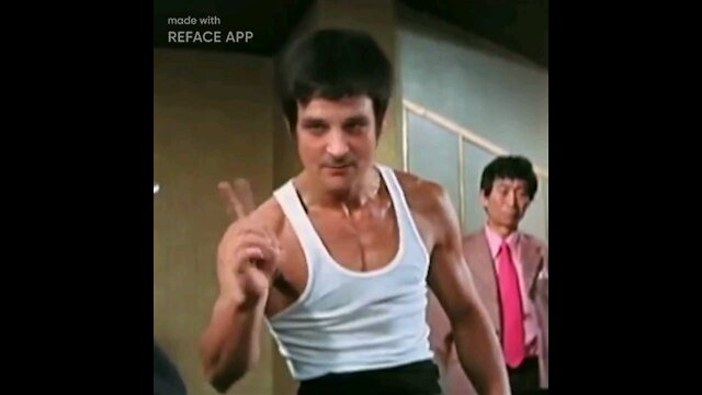 Ironmanduck becomes Bruce lee