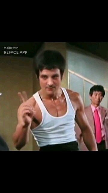 Ironmanduck becomes Bruce lee
