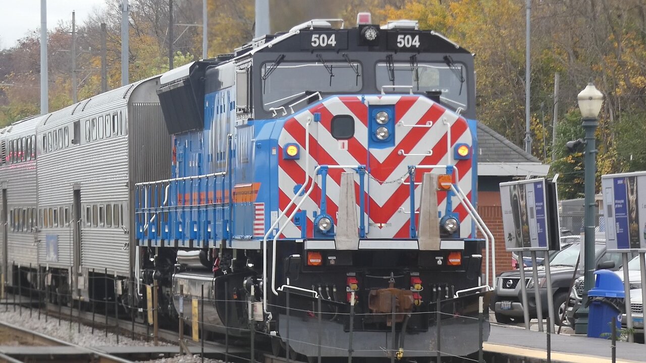 Metra Train Clip: Milwaukee District-West: Union Station Bound Departure