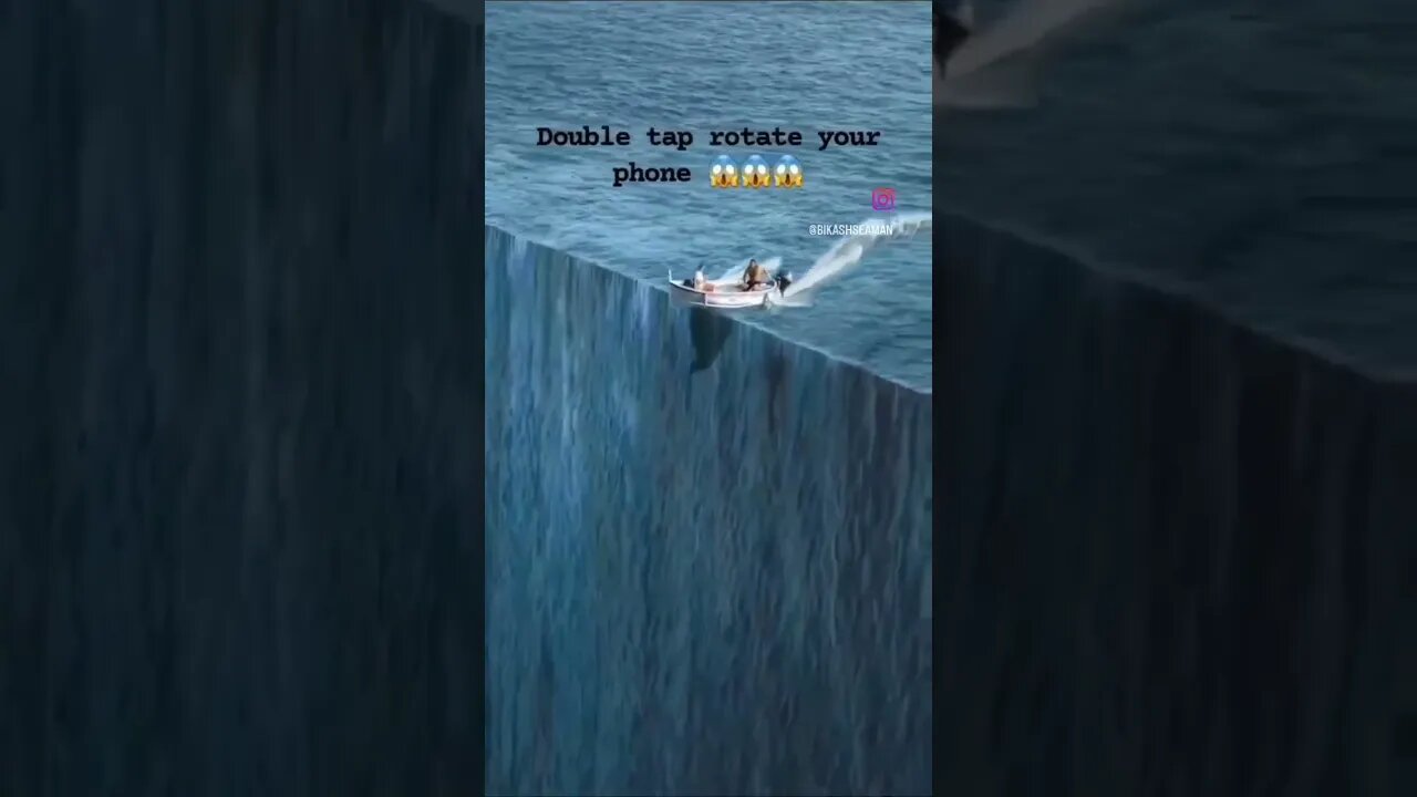 Is this an optical illusion or edit??? #shorts #ship #viralreels #shortvideo #illusion