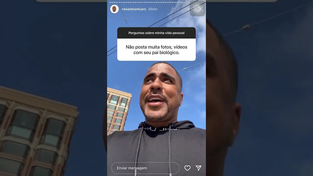 Porque não posta foto com o pai dele? | Raiam Santos