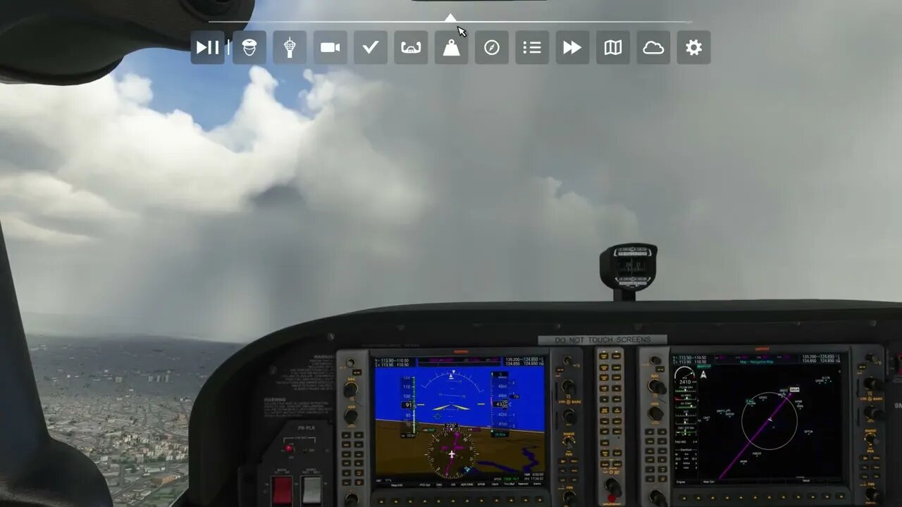 Voando na tempestade com meu Cessa 172 PR-PLM de SBGR-SBSP#flightsimulator2020#msfs2020