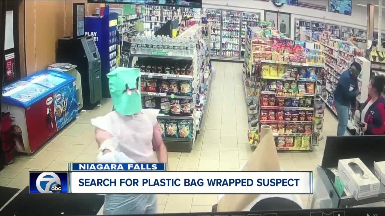 Search for plastic bag bandit in Niagara Falls