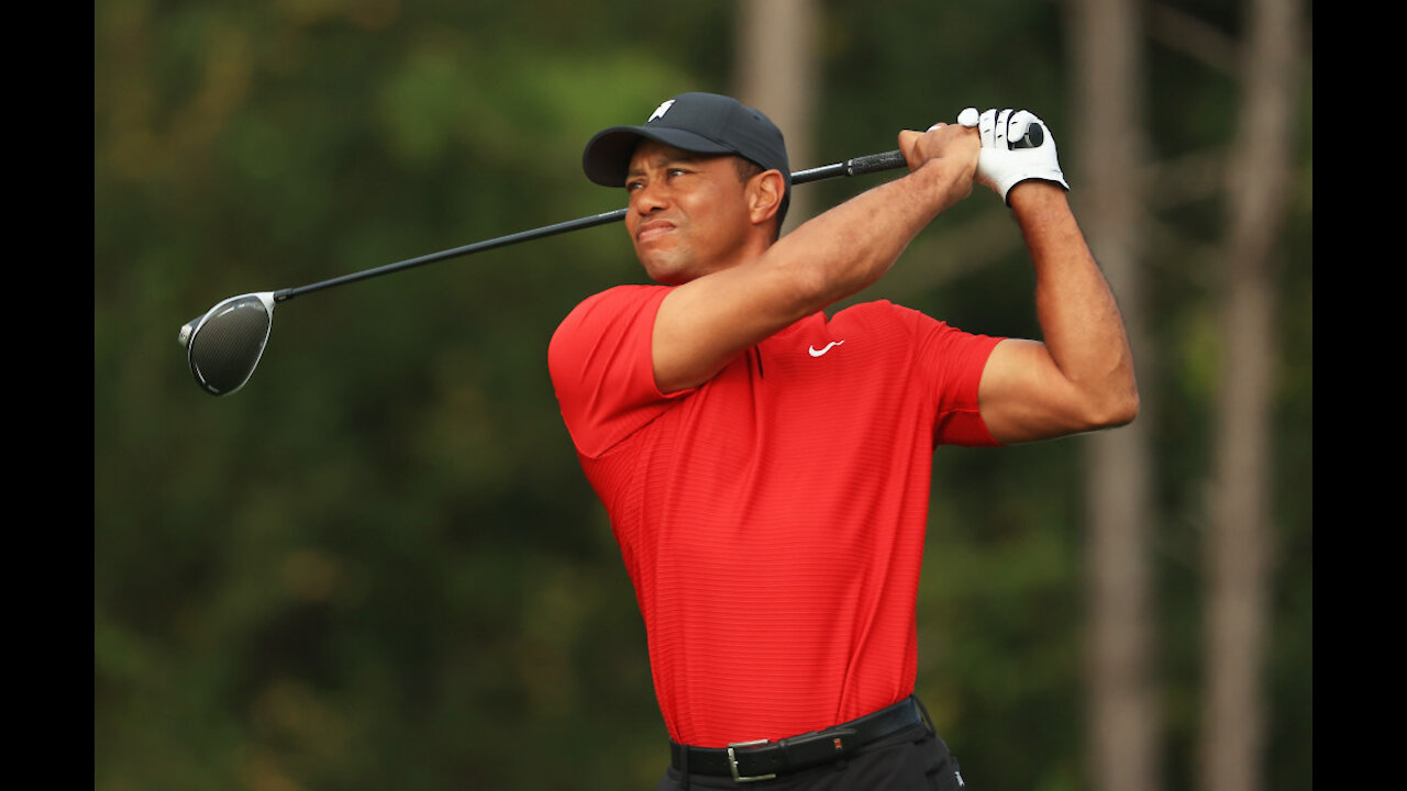 Investigators claim Tiger Woods didn't hit the brakes during his car crash