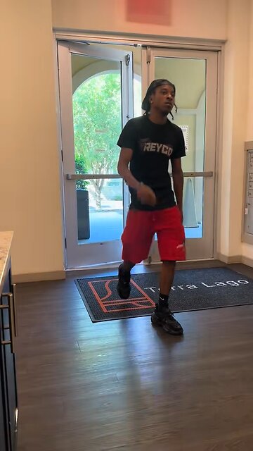 Pulling up on all my girlfriends