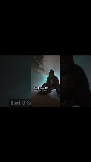 What’s the scariest haunted house you’ve been through? 🙈👻 #shorts