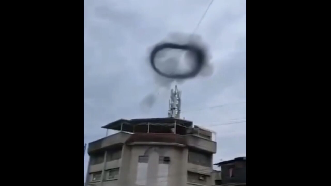 DARK CLOUD SURFACED ABOVE 5G TOWER📸📡💨🛜💫