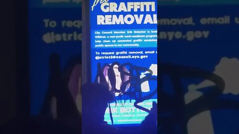 GRAFFFITI TAG ON A GRAFFITI REMOVAL AD 😆 #graffiti #graffititagging #shorts