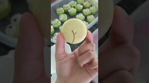 Making Sanrio Macarons tiktok myloveatfirstbite