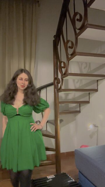 #staircase #mexicanarchitecture #architecture #latina #ootd #outfit #fashion #mexico #wavyhair