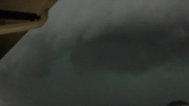 Video of a tornado forming over Bellevue, Nebraska