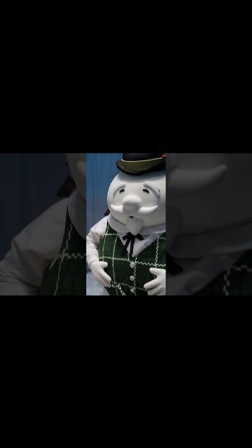 Sam The Snowman Has Some Moves.