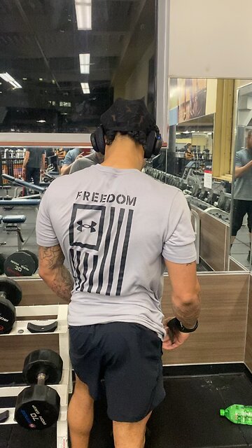 Lift of the day 🫵🏾