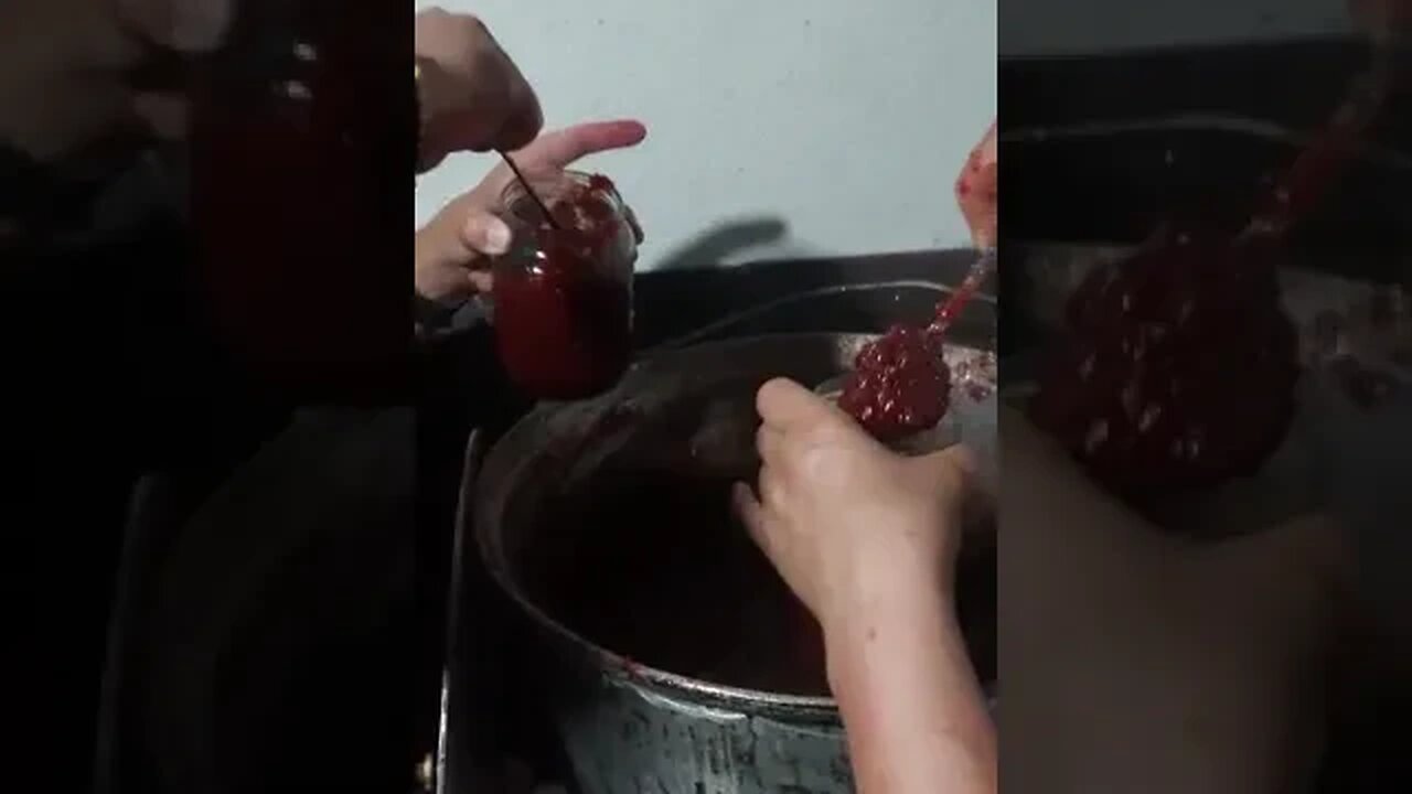 Punem gemul in borcane