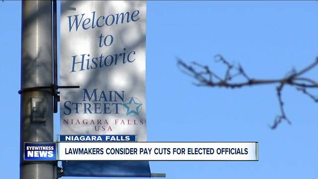Niagara Falls considers cutting mayor, council salaries