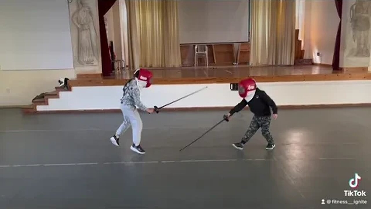 Epee Fencing - Fun Fun Fun!