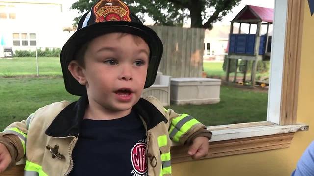 Young future firefighter raises $6,000 at lemonade stand for Sun Prairie FD