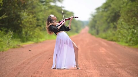 Rockabye (Clean Bandit ft. Sean Paul & Anne-Marie) - Electric Violin Cover - Caitlin De Ville