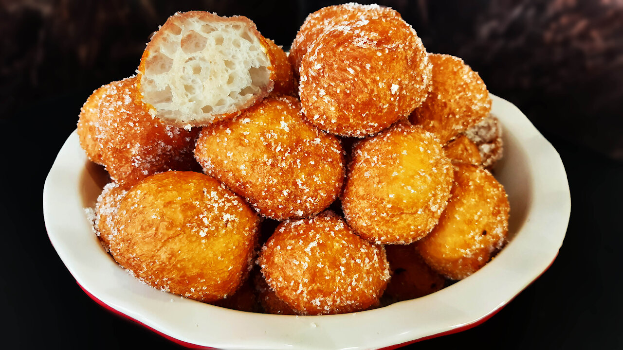 THIS is what you were looking for for Tea! And I don't even touch the dough with my hands!