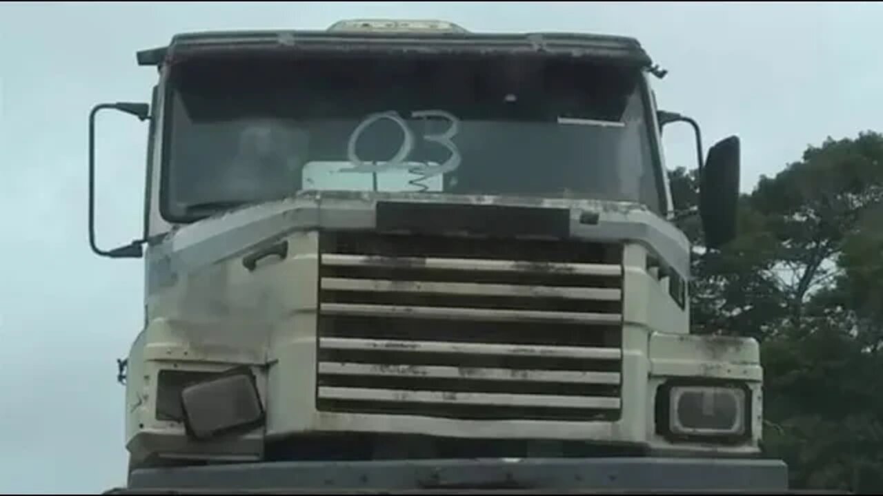 Caminhões Abandonados Parte 25