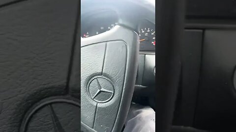 98 Benzo Movin