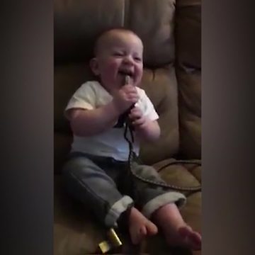 Baby Can't Stop Laughing at Duck Call