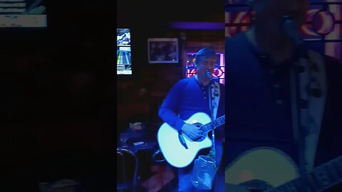 local Italian restaurant the memories of Elvis Presley