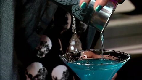 Bottoms up, Denver: City 'consumption zones' will allow you to take your drink with you