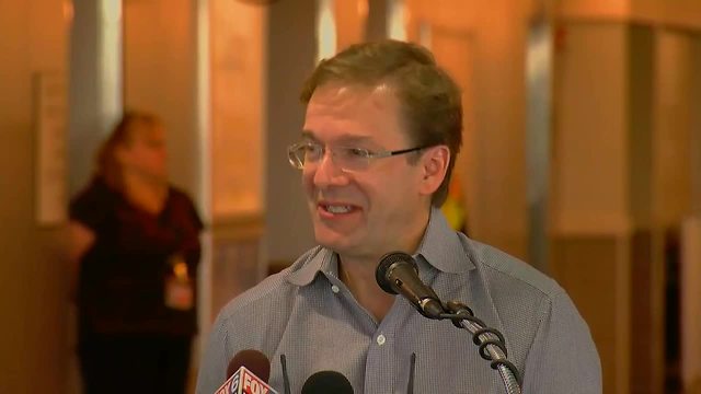 Chris Abele proposes international terminal at Milwaukee's General Mitchell Airport