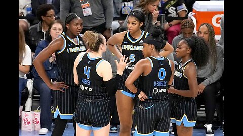 Kyrie Irving Brought His Daughter In The Tunnel To Meet The Chicago Sky Teammates After Their Win