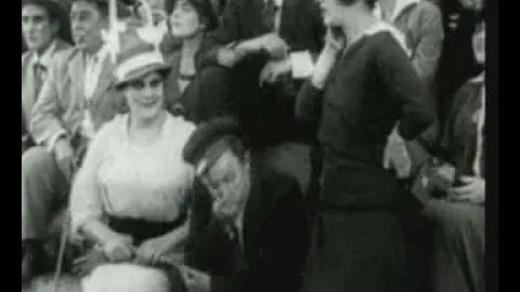 Charlie Chaplin Charlot et Mabel aux Courses