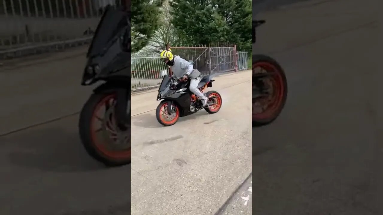 KTM ROLLING BURNOUT